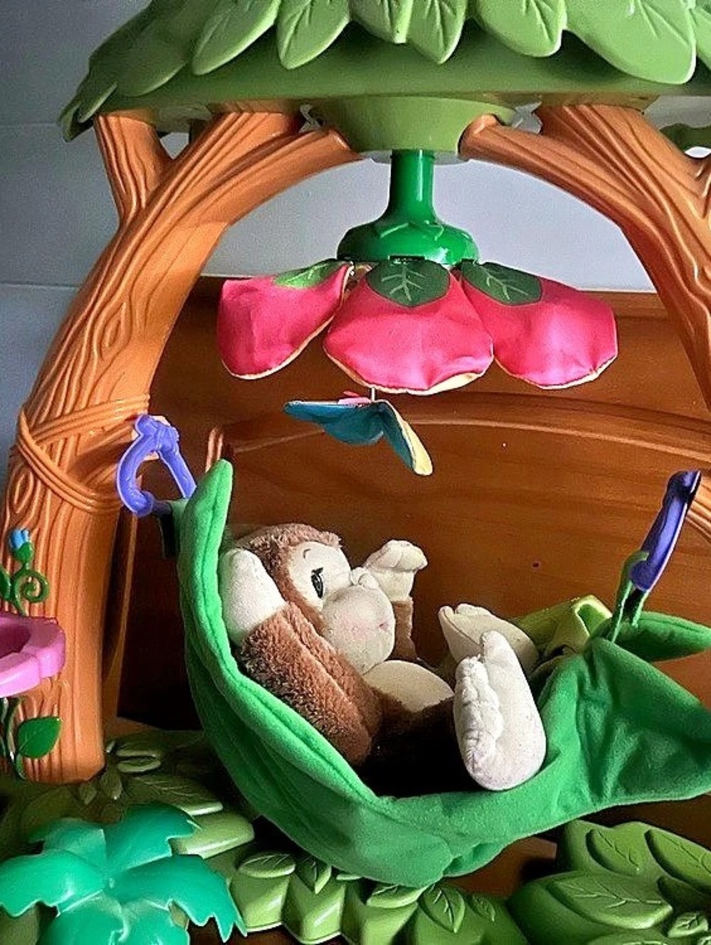 Fisher-Price Curious George Treehouse Learning Playset Green & Pink